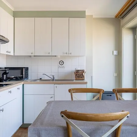 Hotel apartamentowy West Bay