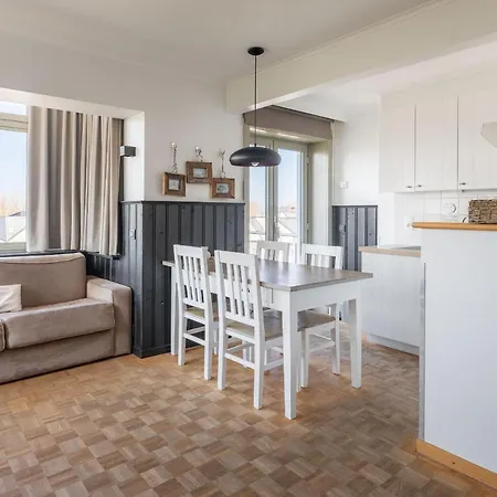 Hotel apartamentowy West Bay 3*