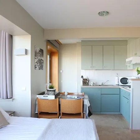 Aparthotel West Bay 3*
