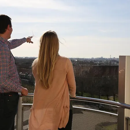 アパートホテル West Bay 3*