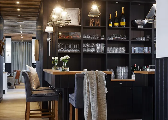 West Bay Aparthotel 3*